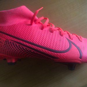 Nike Mercurial Superfly 7 Academy FG Soccer Cleats